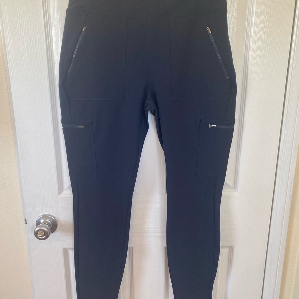 Athlete Hybrid High Rise Cargo Legging size 12 - Picture 5 of 13
